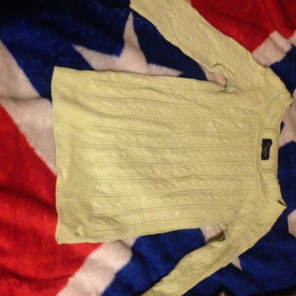 American Eagle shirts - Picture 3 of 6